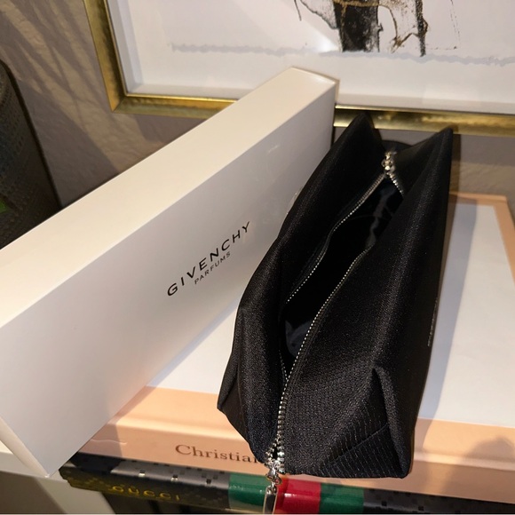 NWT Givenchy Cosmetics Bag - Picture 8 of 8